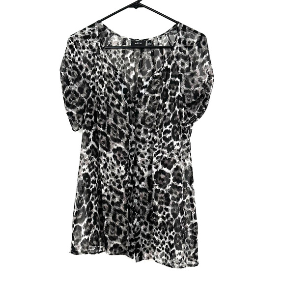 APT 9 size large short sleeve blouse top shirt‎ gray white leopard print NWT - Picture 1 of 6